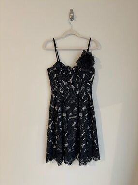 Lilly Pulitzer Two-Tone Orchid Lace Camella Dress in Black/White